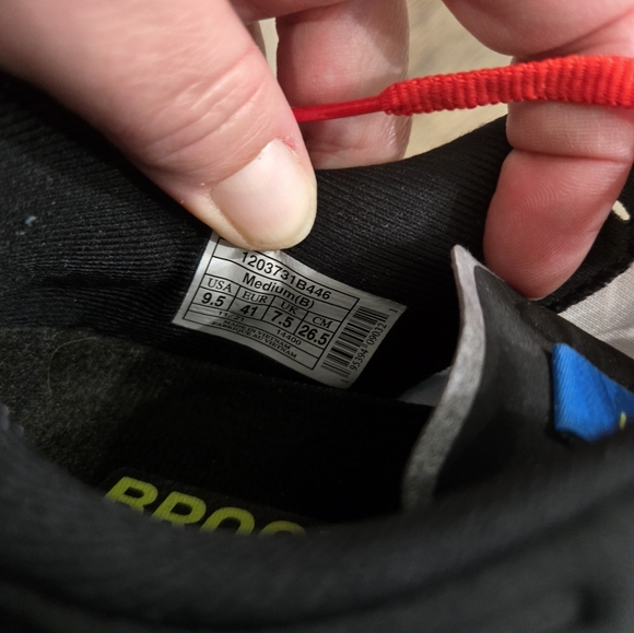 Brooks Running Shoes - Picture 5 of 6